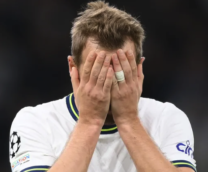 Harry Kane crying
